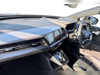 Used Audi Q4 e-tron 2026 for sale - 78925102: Photo