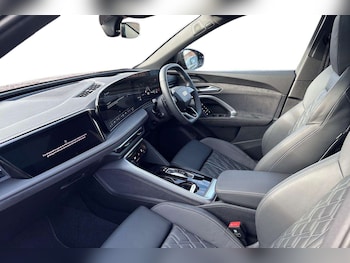 Used Audi Q5 2025 for sale - 77661126: Photo