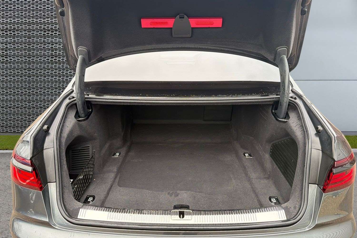 Used Audi A8 2023 for sale - 77928658: Photo 13