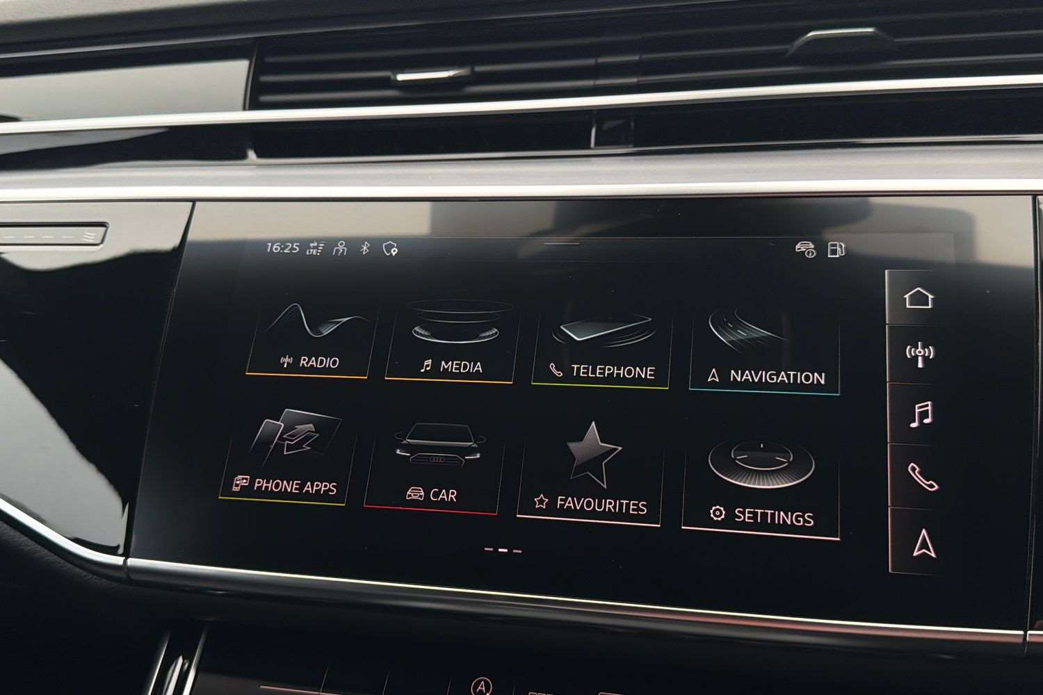 Used Audi A8 2023 for sale - 77928658: Photo 27