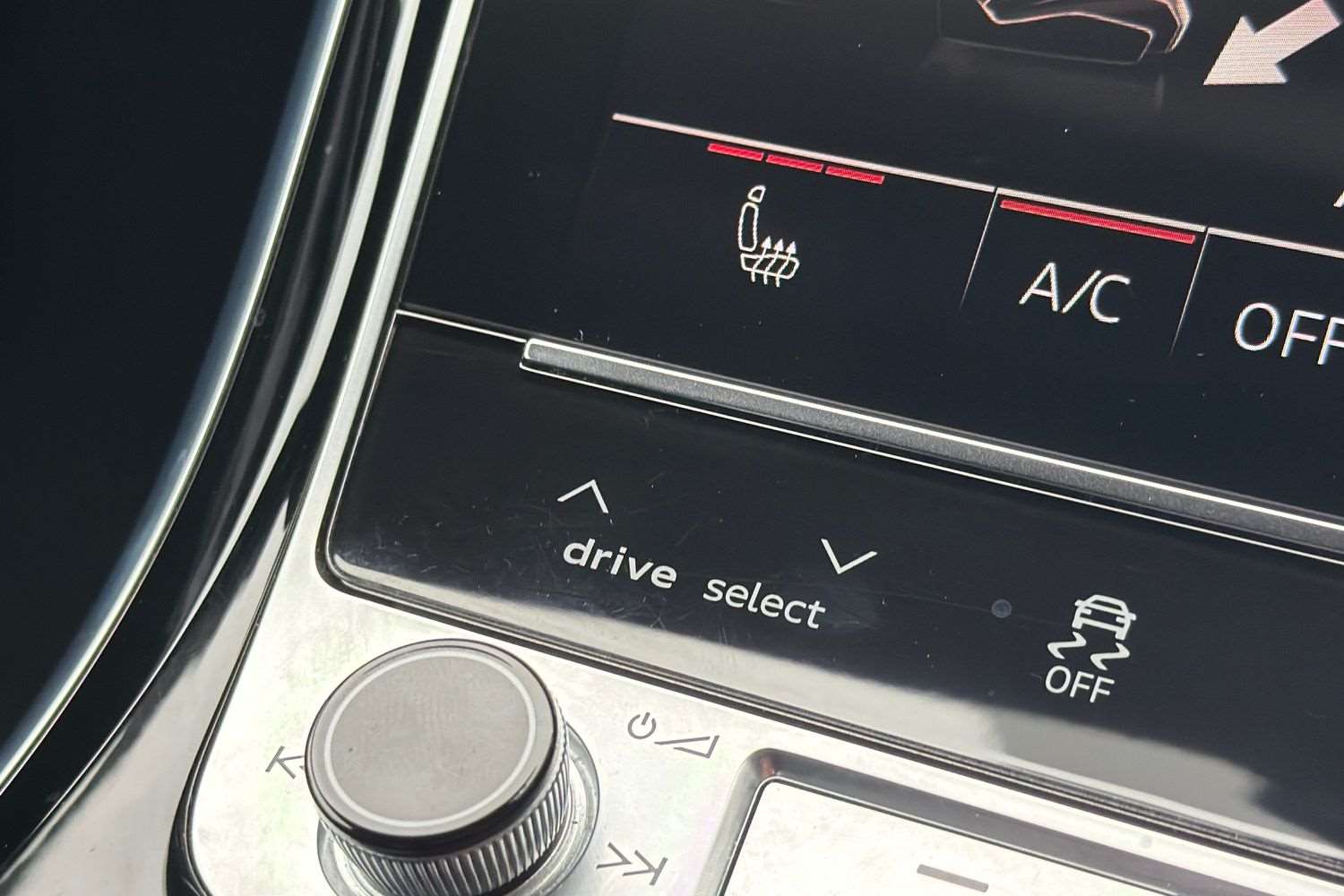 Used Audi A8 2023 for sale - 77928658: Photo 30