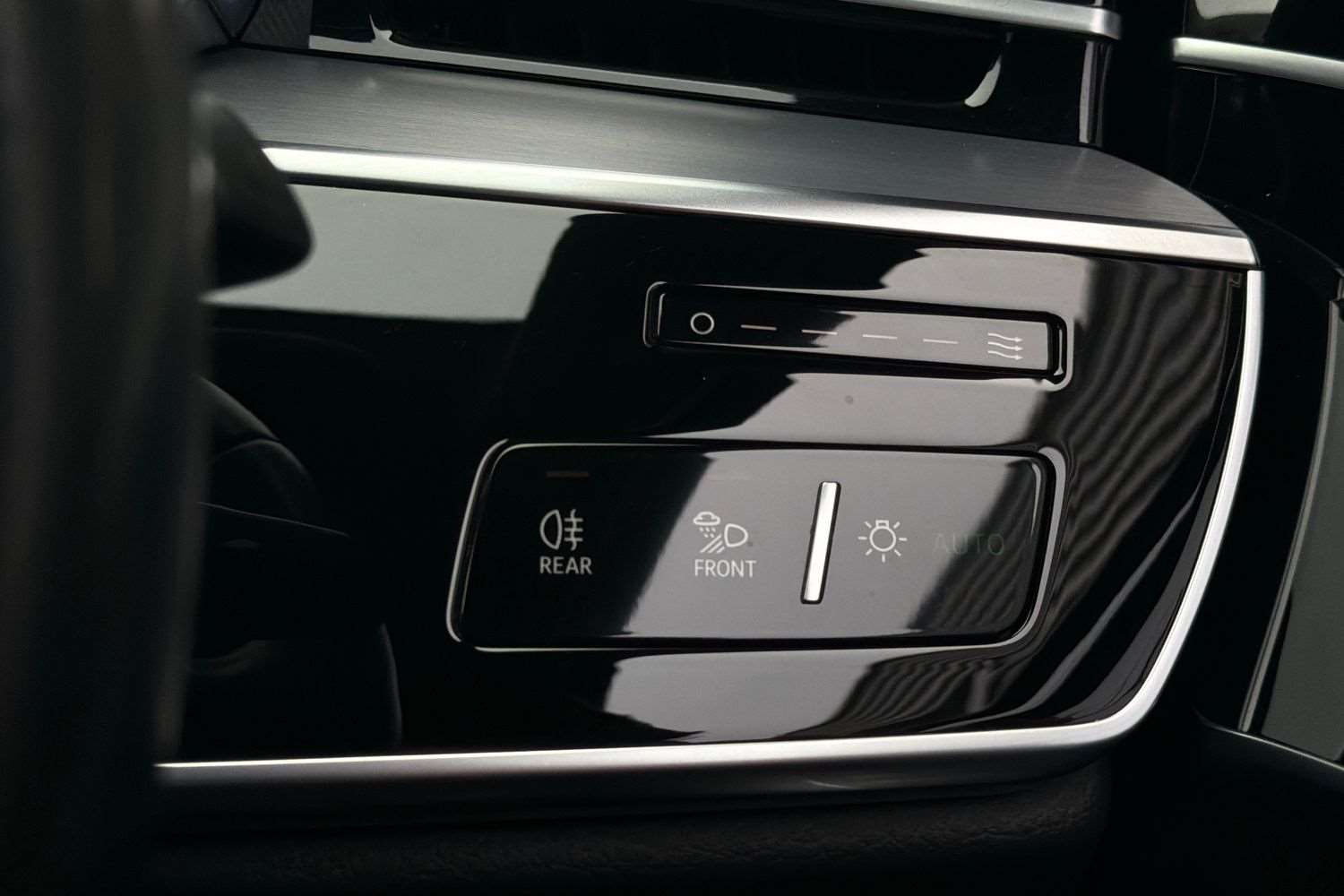 Used Audi A8 2023 for sale - 77928658: Photo 34