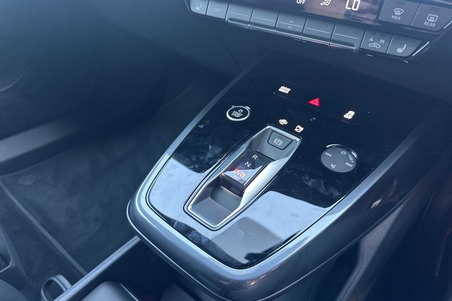 Used Audi Q4 e-tron 2025 for sale - 76015937: Photo 31