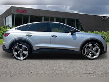 Used Audi Q4 e-tron 2025 for sale - 76015937: Photo 4