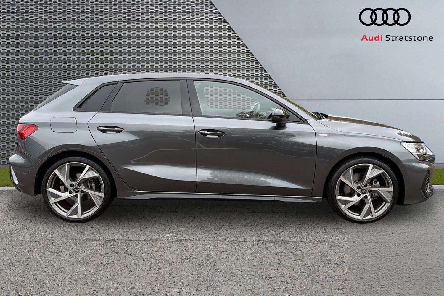 Used Audi A3 2025 for sale - 76242427: Photo 4