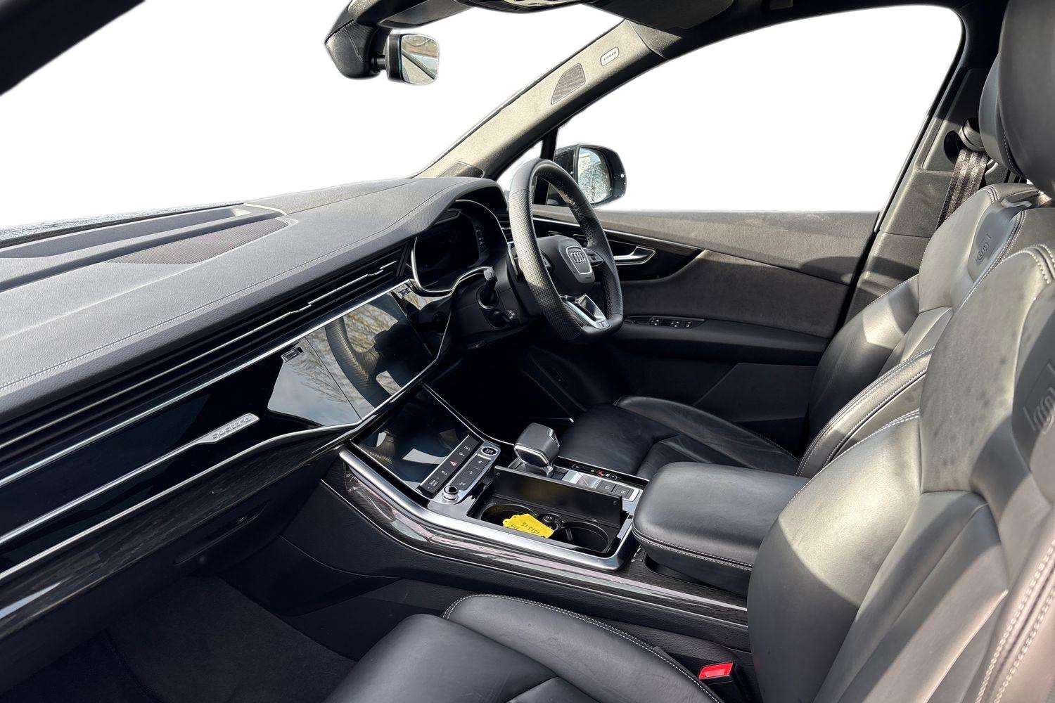 Used Audi Q7 for sale - 77661089: Photo 2