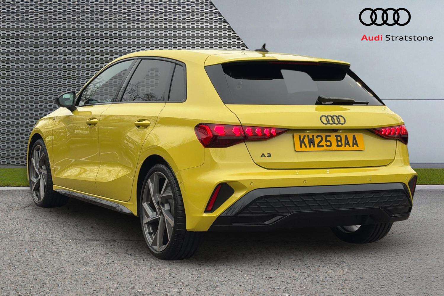 Used Audi A3 2025 for sale - 77577264: Photo 3