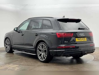 Used Audi Q7 2019 for sale - 77772239: Photo