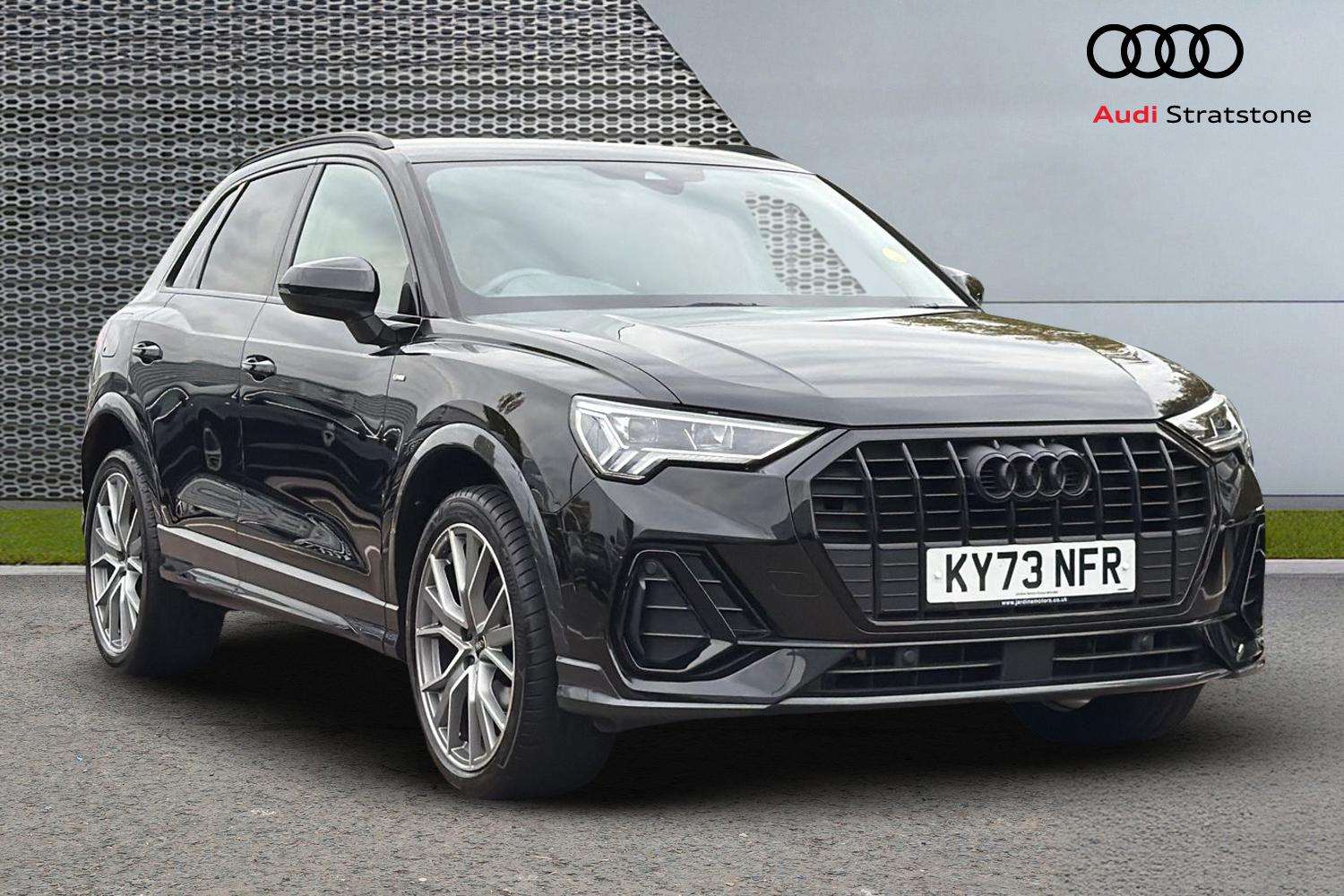 Used Audi Q3 2023 for sale - 76088023: Photo 1