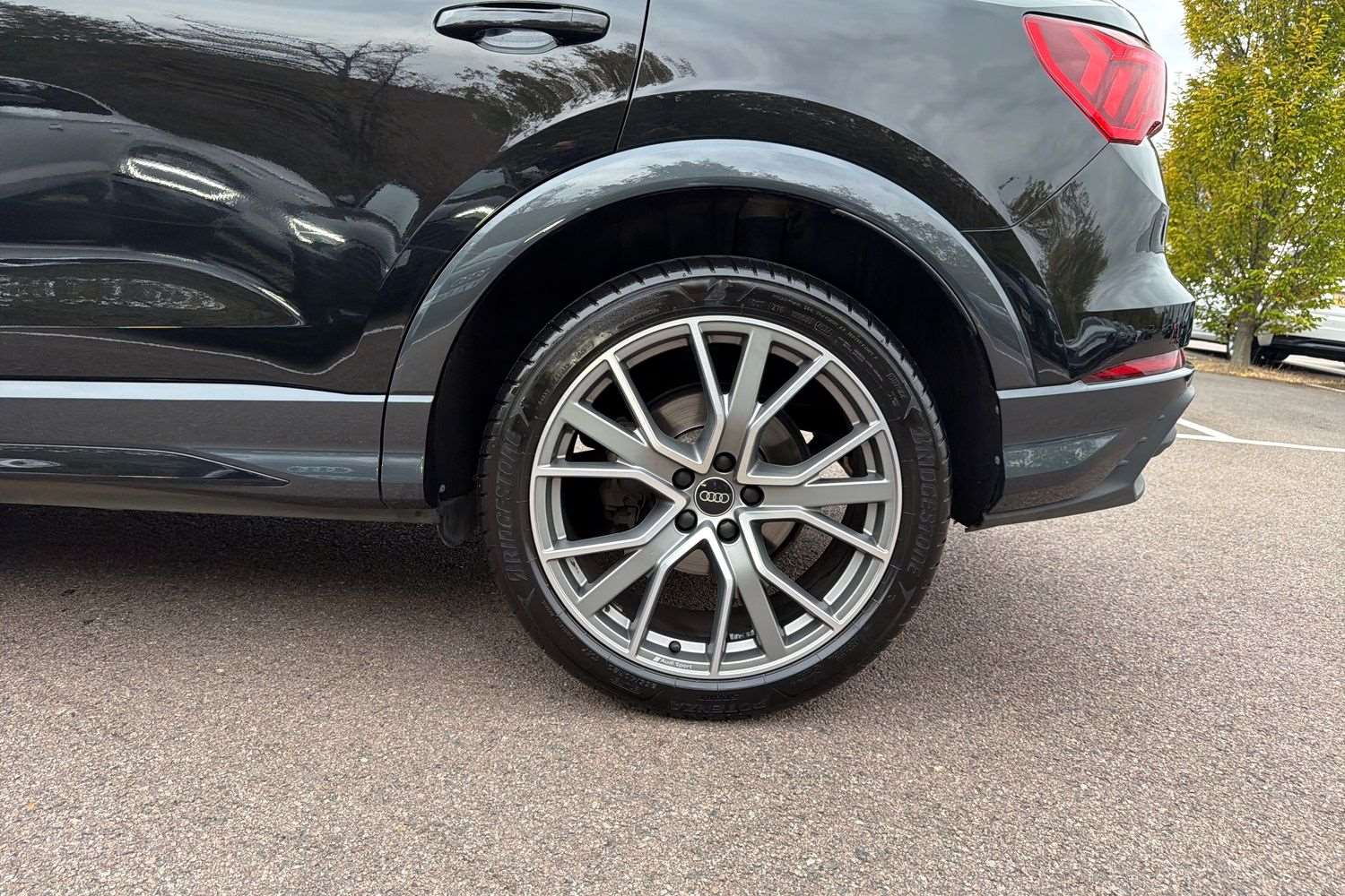 Used Audi Q3 2023 for sale - 76088023: Photo 10