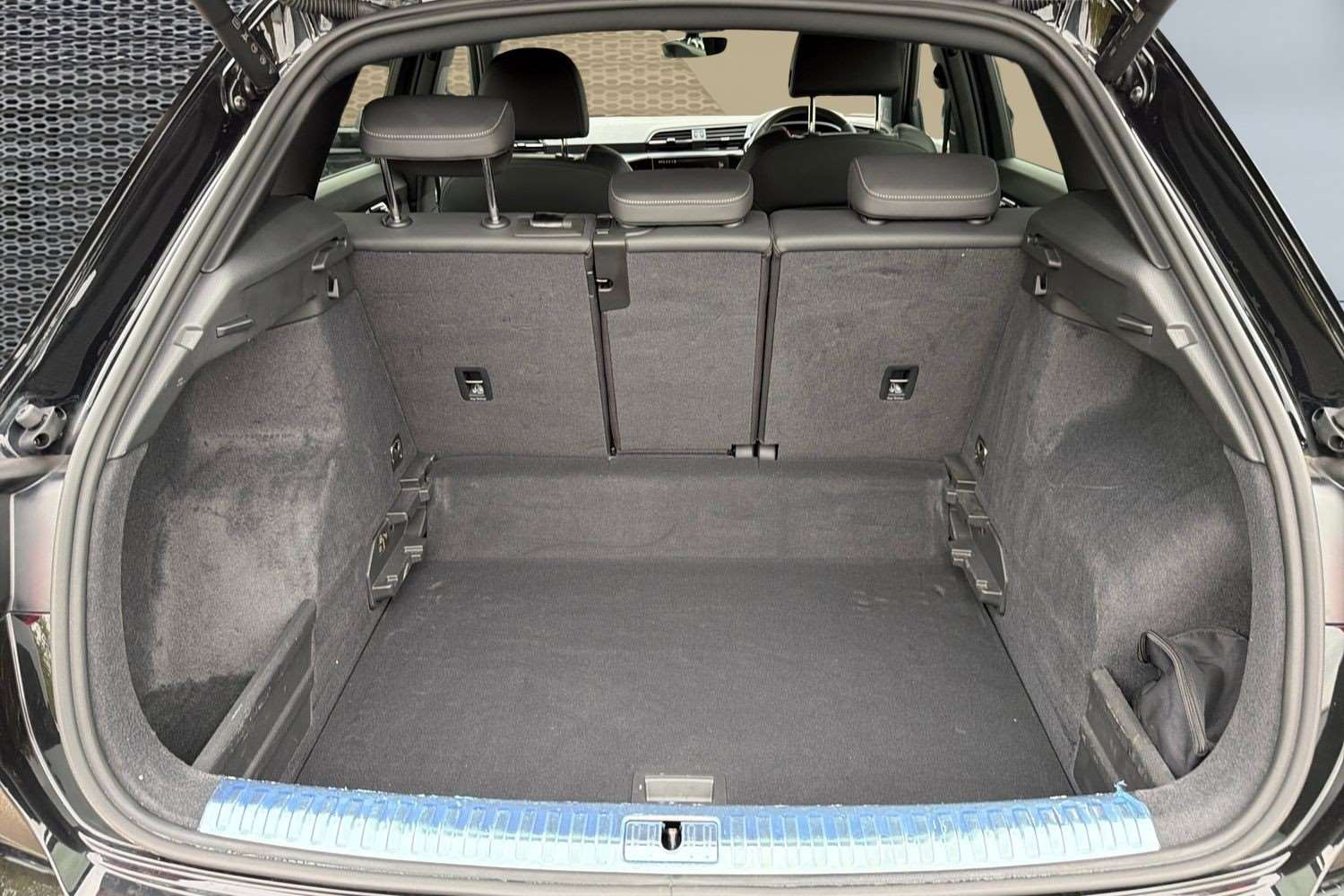 Used Audi Q3 2023 for sale - 76088023: Photo 13