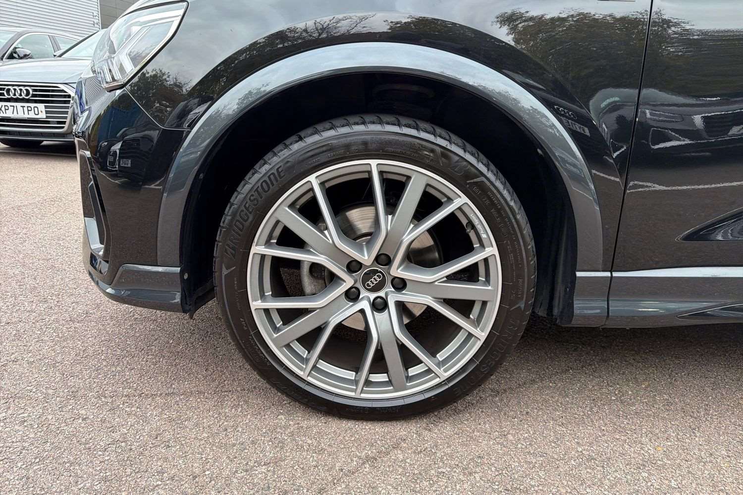 Used Audi Q3 2023 for sale - 76088023: Photo 9