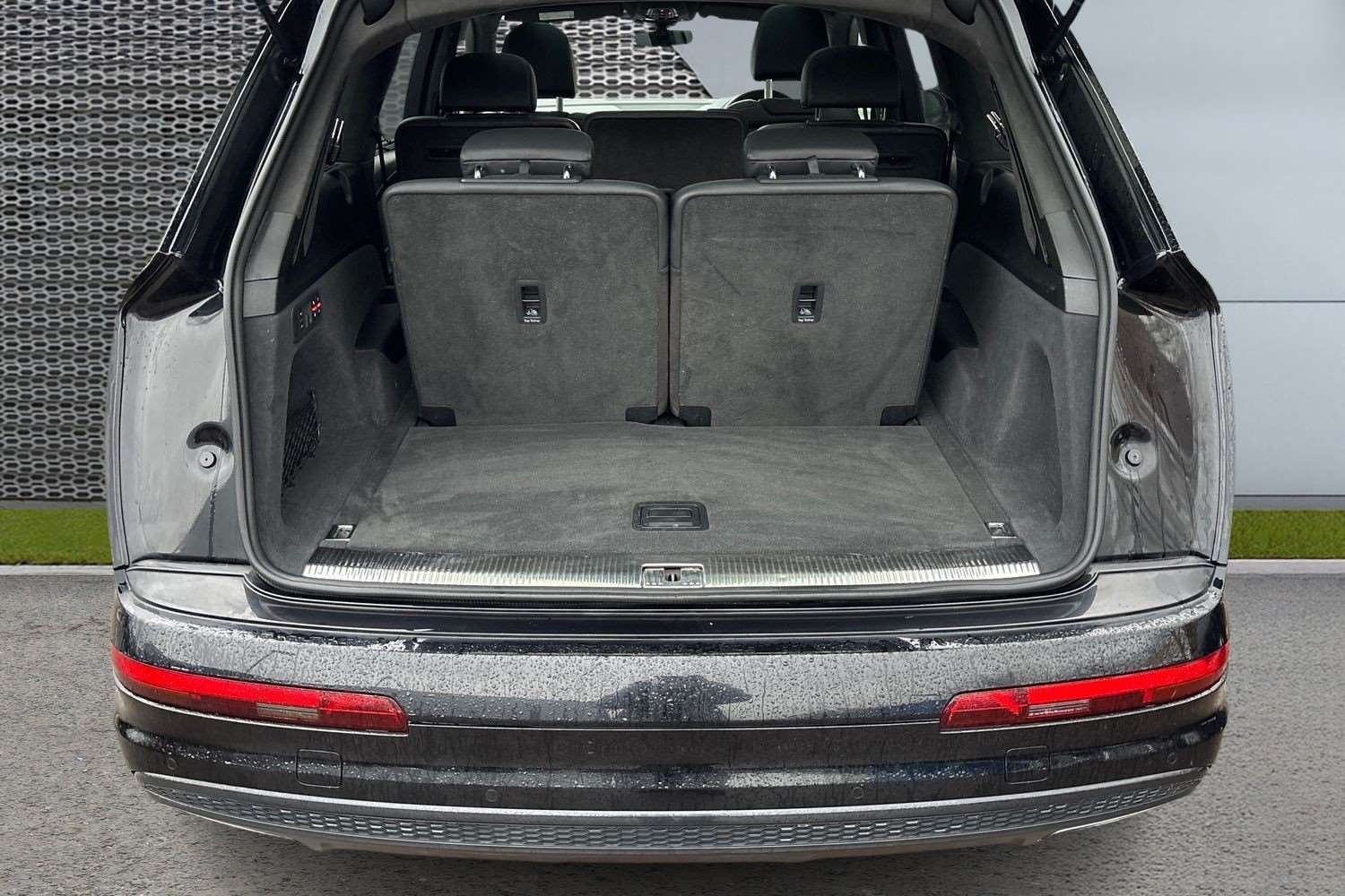 Used Audi Q7 2019 for sale - 76827709: Photo 13