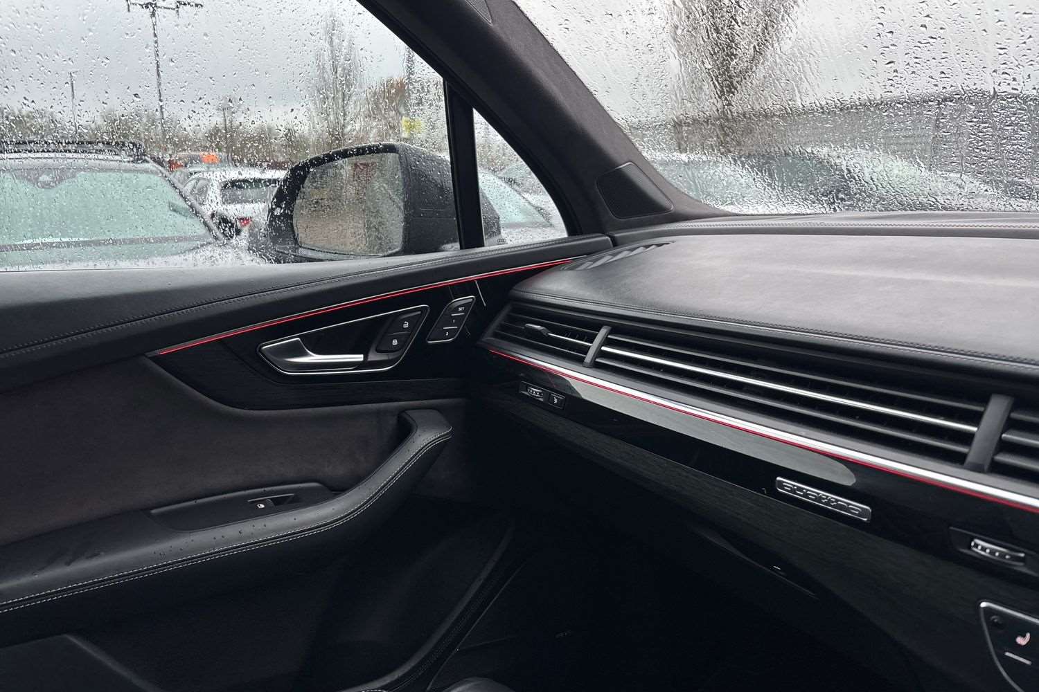 Used Audi Q7 2019 for sale - 76827709: Photo 35