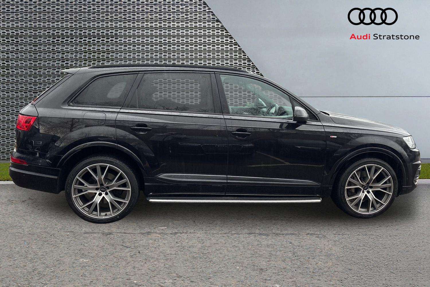 Used Audi Q7 2019 for sale - 76827709: Photo 4