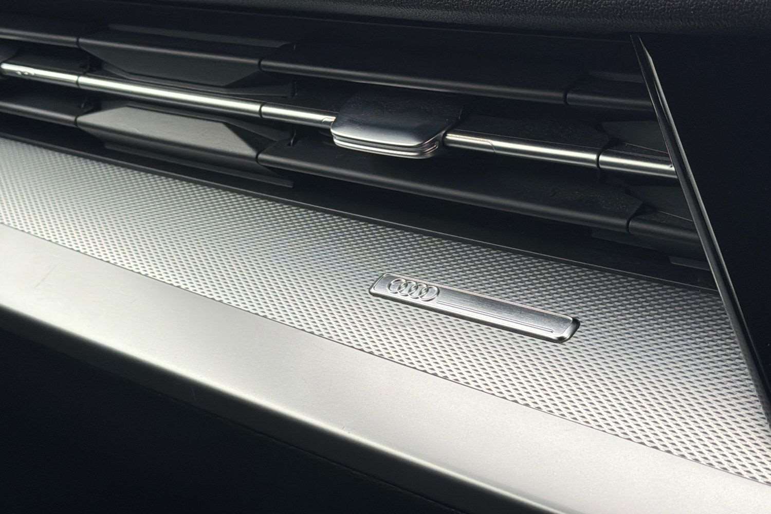 Used Audi A3 2023 for sale - 77429203: Photo 33