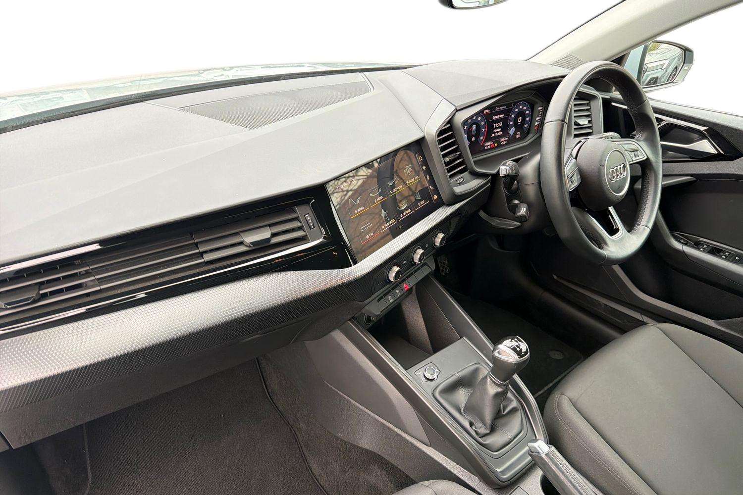 Used Audi A1 2022 for sale - 76692036: Photo 2