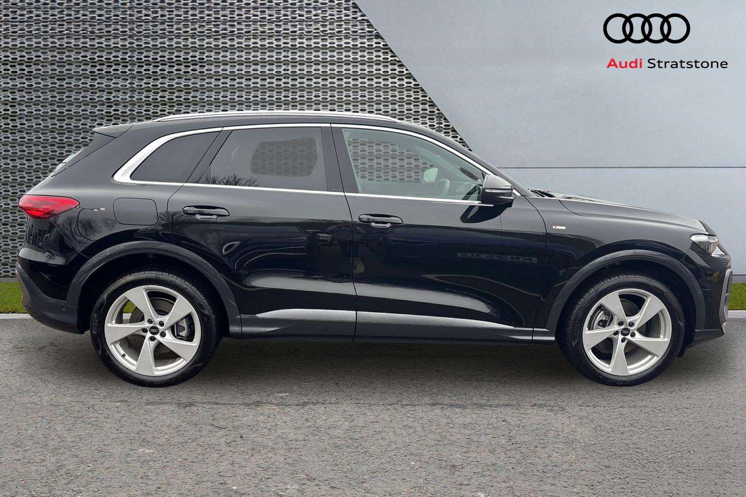 Used Audi Q5 2025 for sale - 77158428: Photo 4