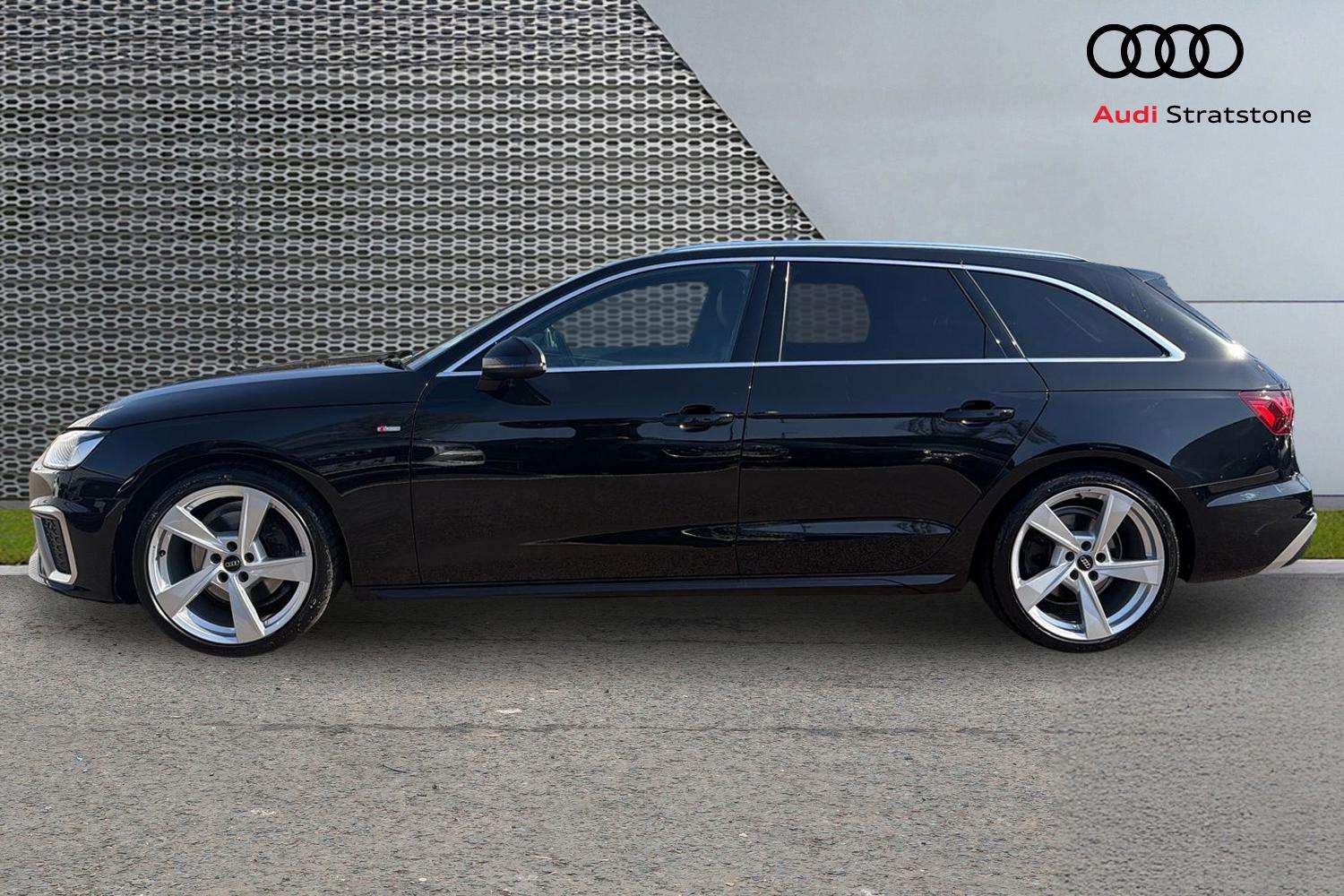 Used Audi A4 2024 for sale - 78173673: Photo 8