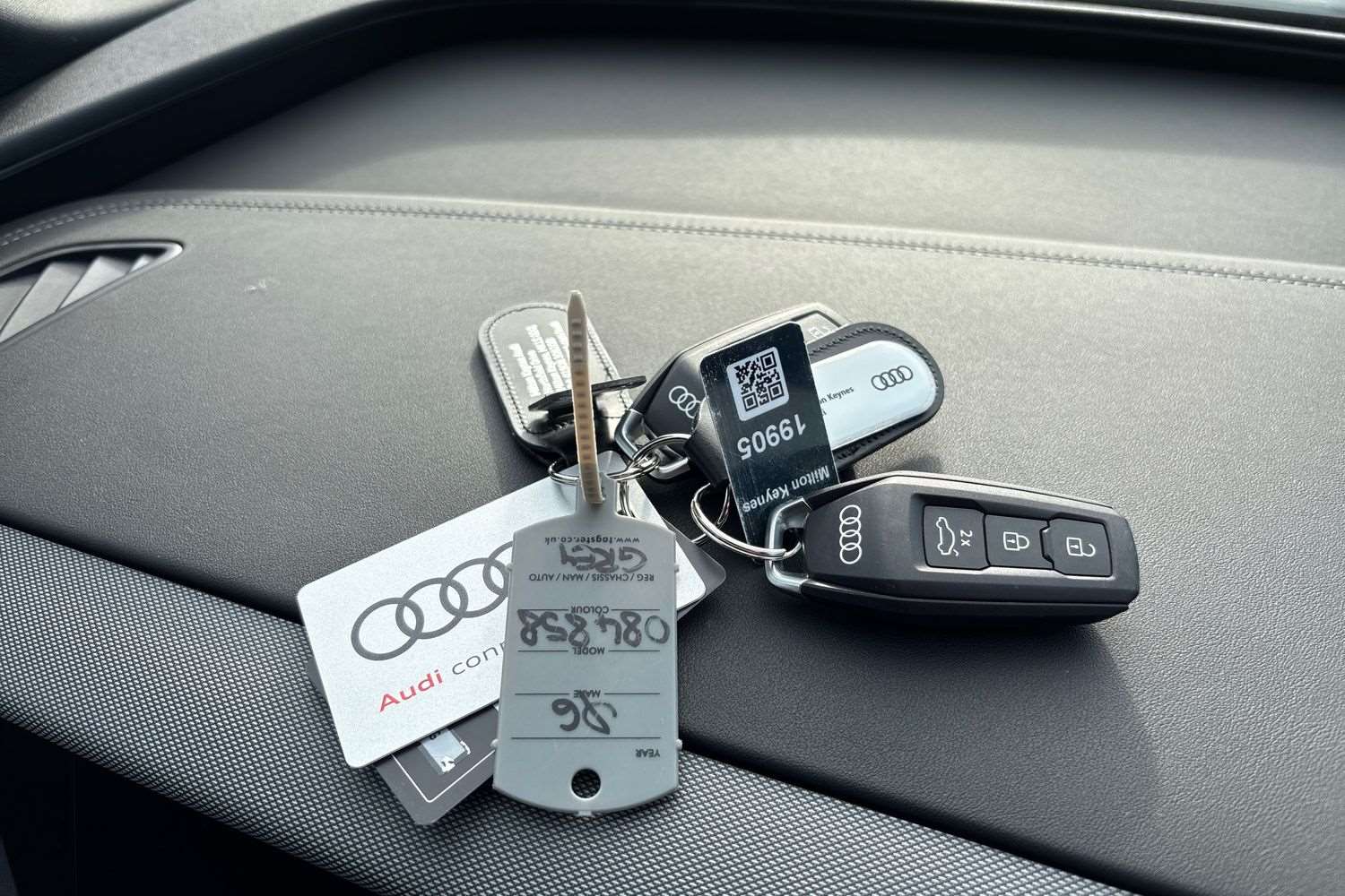 Used Audi Q6 e-tron 2025 for sale - 77740894: Photo 25