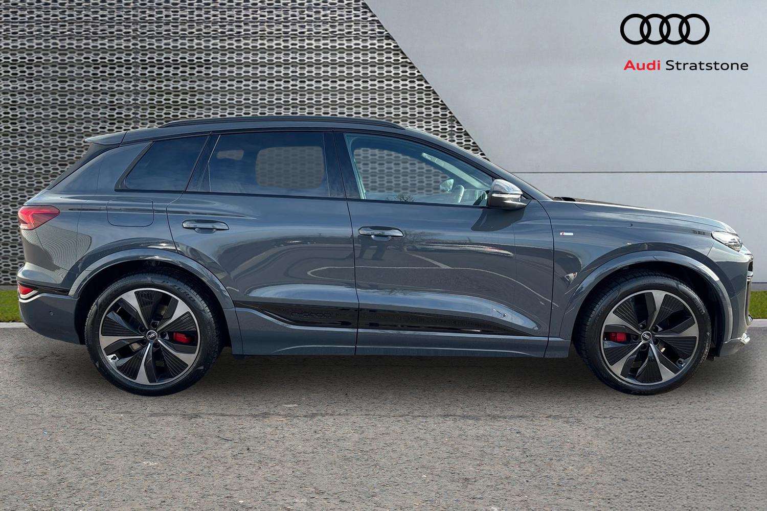 Used Audi Q6 e-tron 2025 for sale - 77740894: Photo 4