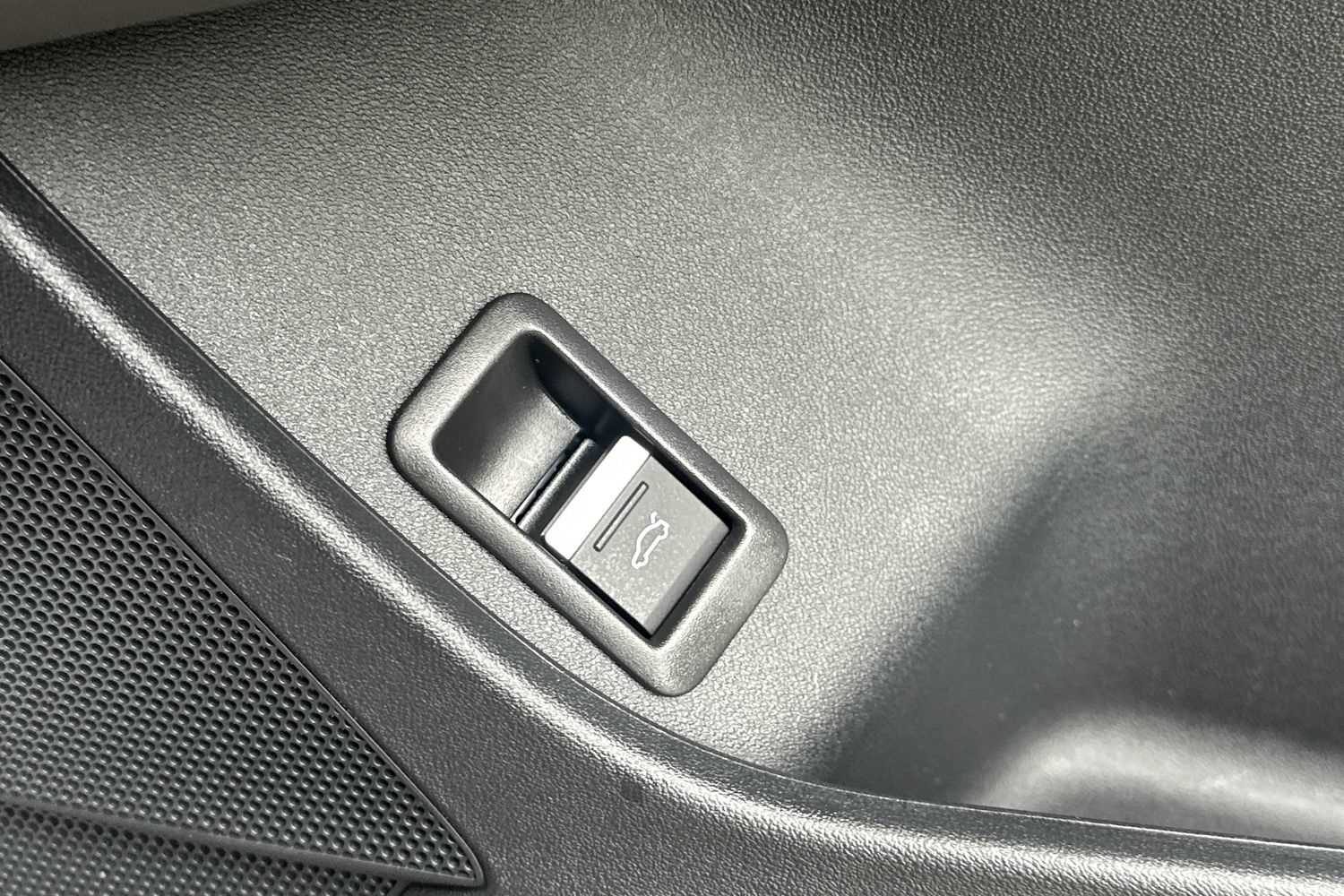 Used Audi Q4 e-tron 2025 for sale - 76310903: Photo 34