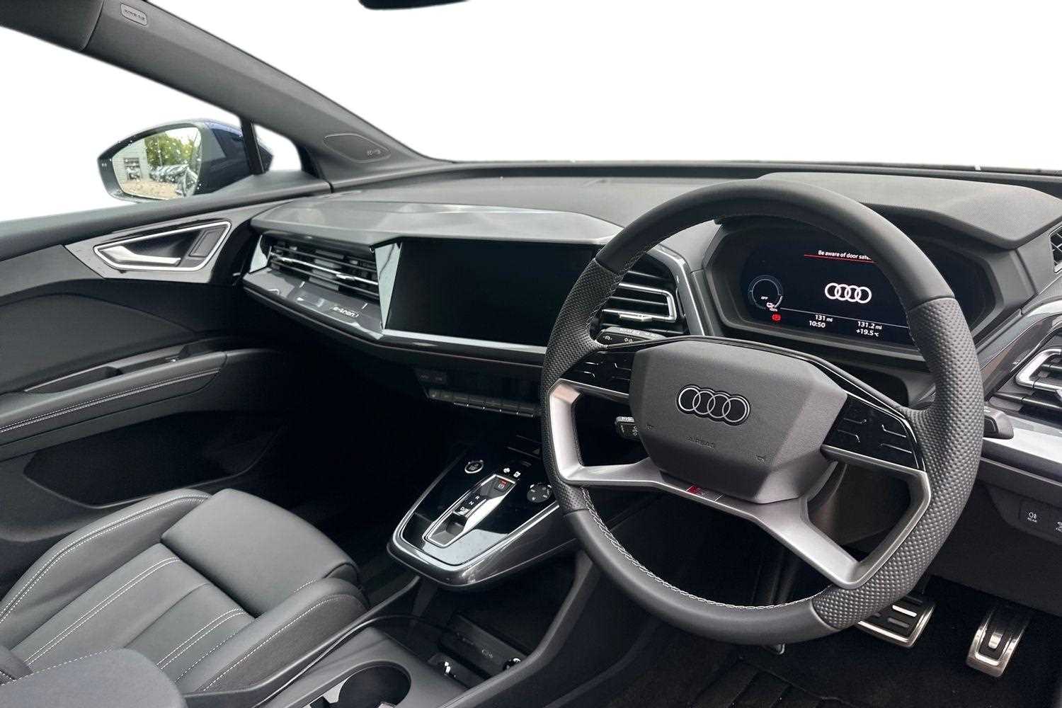 Used Audi Q4 e-tron 2025 for sale - 76310903: Photo 6