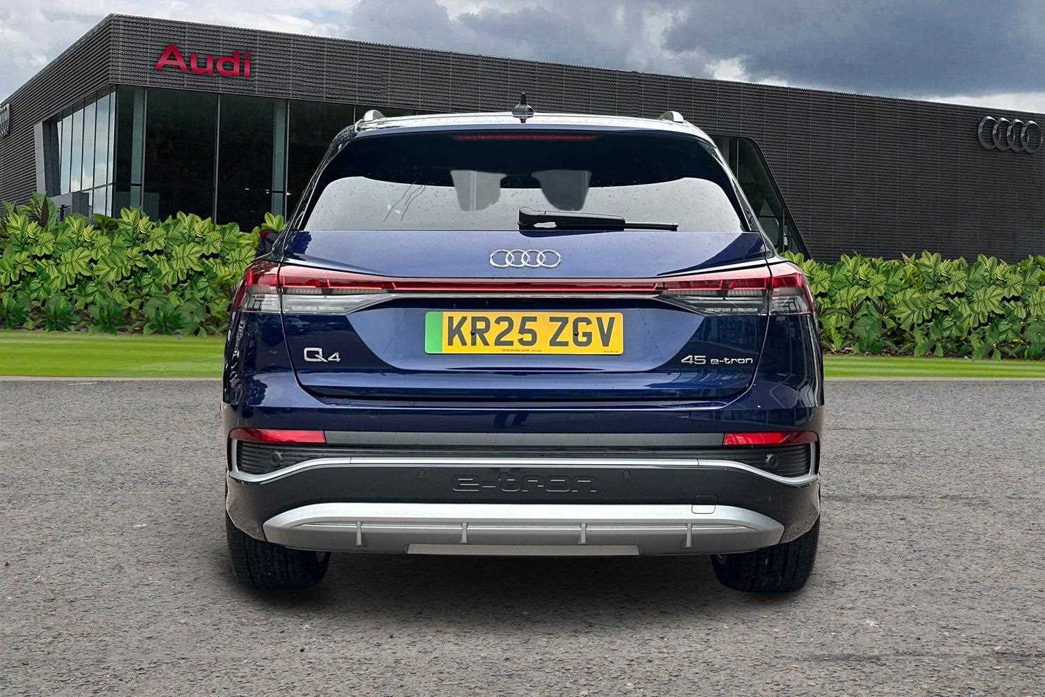 Used Audi Q4 e-tron 2025 for sale - 76310903: Photo 7