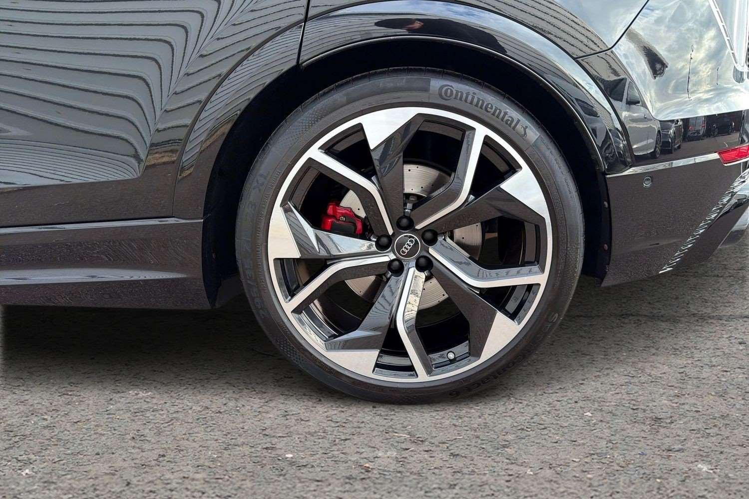 Used Audi RS Q8 2023 for sale - 76501964: Photo 10