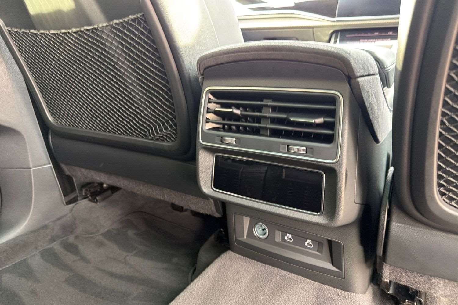 Used Audi RS Q8 2023 for sale - 76501964: Photo 23