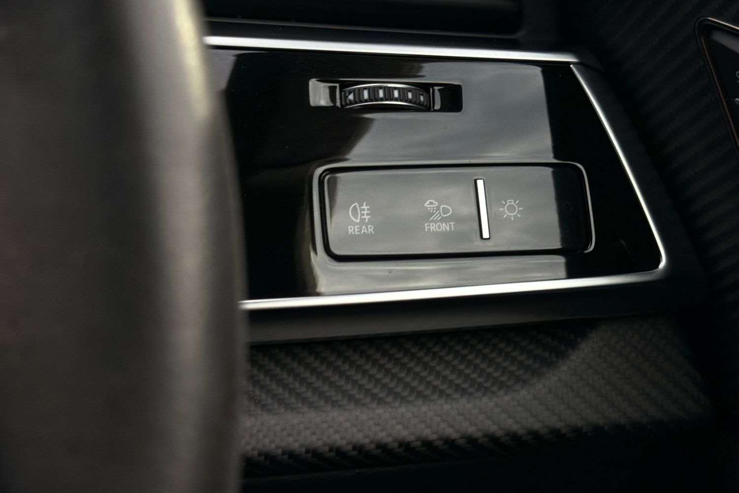 Used Audi RS Q8 2023 for sale - 76501964: Photo 34