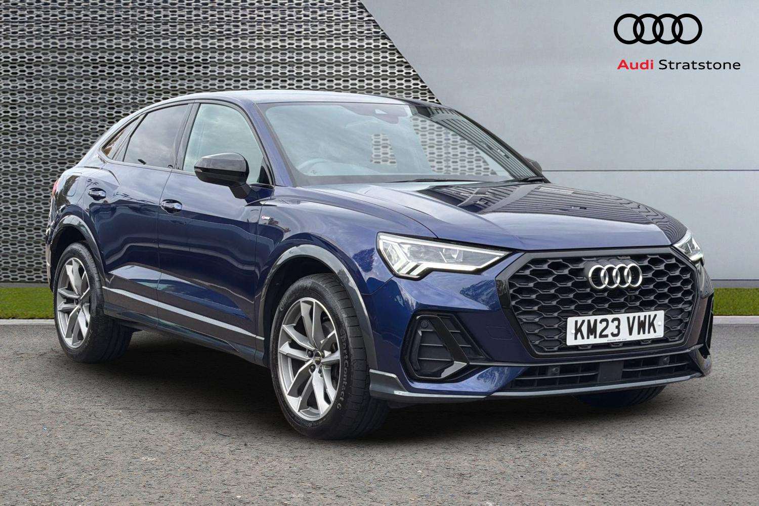 Used Audi Q3 2023 for sale - 76156107: Photo 1