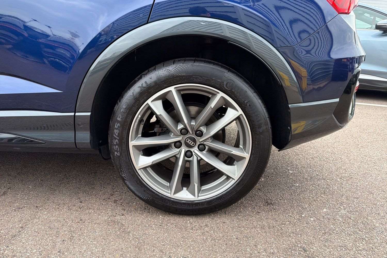 Used Audi Q3 2023 for sale - 76156107: Photo 10