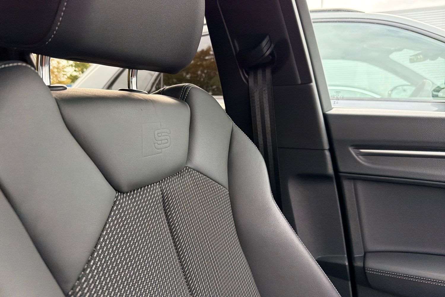 Used Audi Q3 2023 for sale - 76156107: Photo 35
