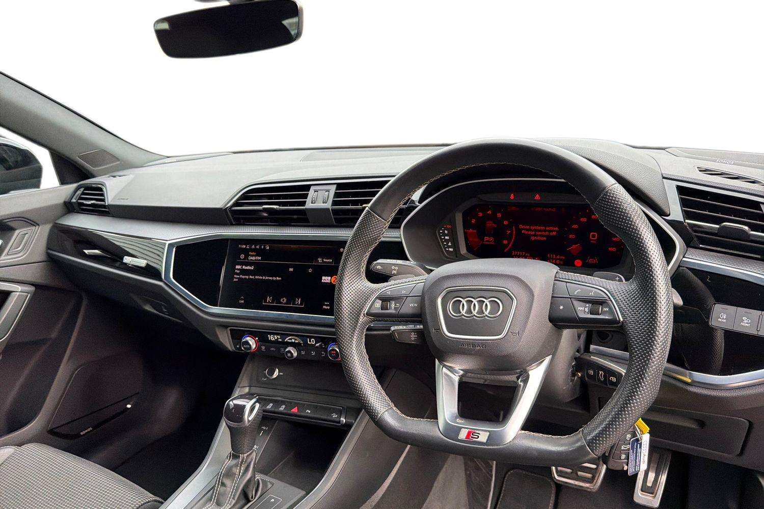Used Audi Q3 2023 for sale - 76156107: Photo 6