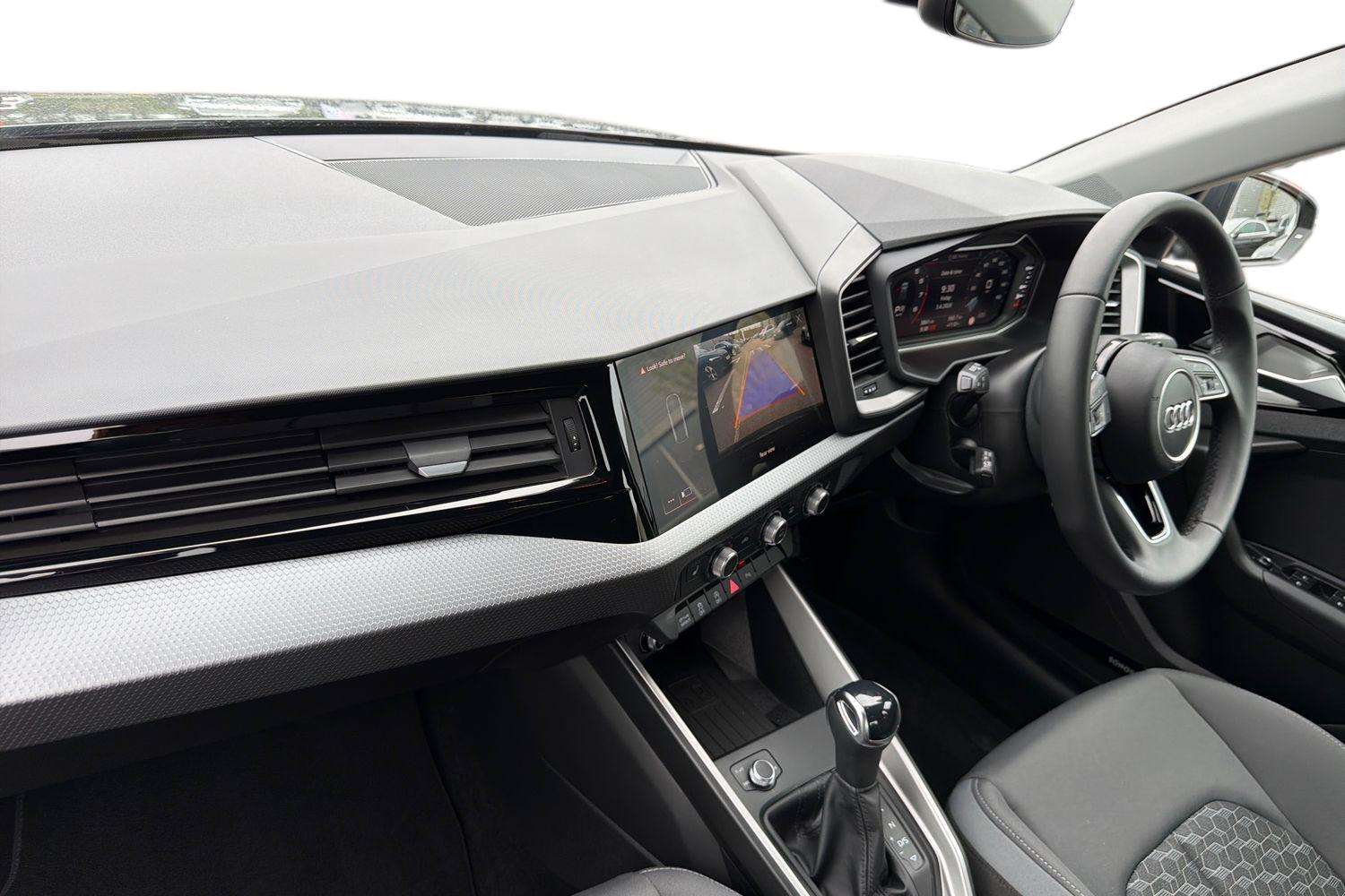 Used Audi A1 for sale - 78129583: Photo 2