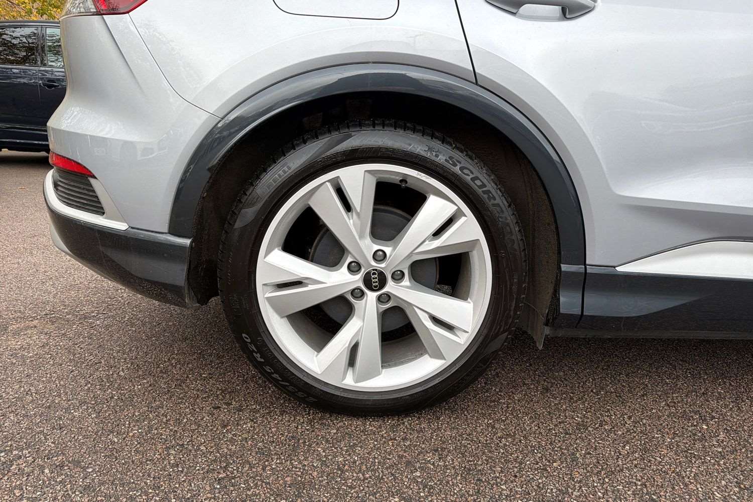 Used Audi Q4 e-tron 2021 for sale - 76242425: Photo 11