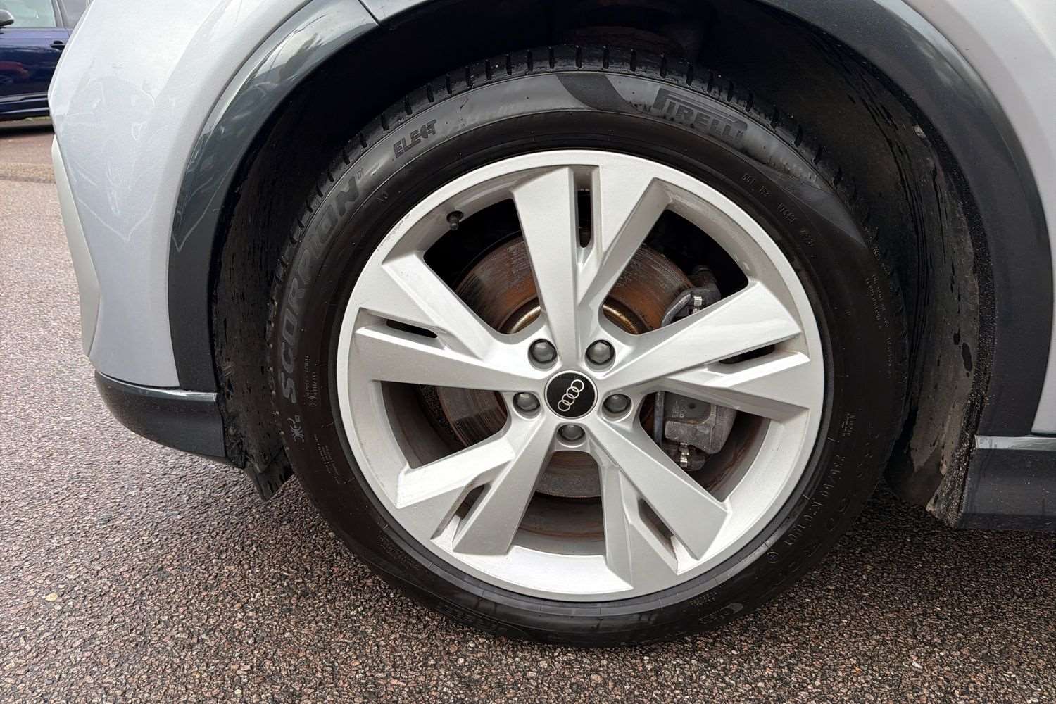 Used Audi Q4 e-tron 2021 for sale - 76242425: Photo 9