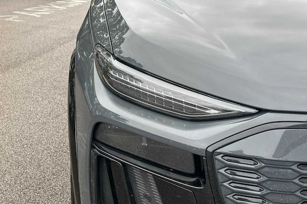 Used Audi Q6 e-tron 2024 for sale - 74716789: Photo 25