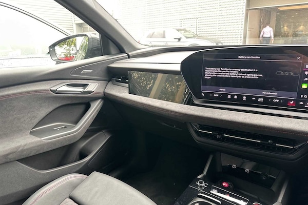 Used Audi Q6 e-tron 2024 for sale - 74716789: Photo 26
