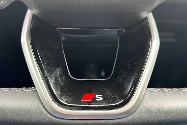Used Audi Q6 e-tron 2024 for sale - 74716789: Photo 31