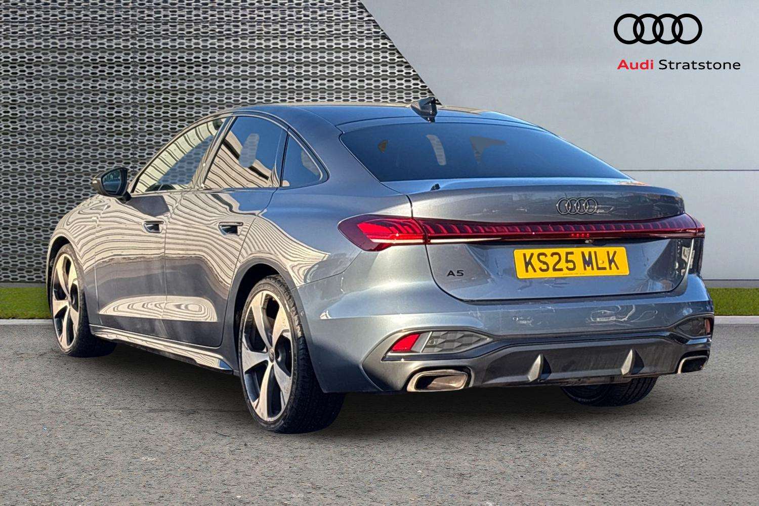 Used Audi A5 2025 for sale - 77112390: Photo 3
