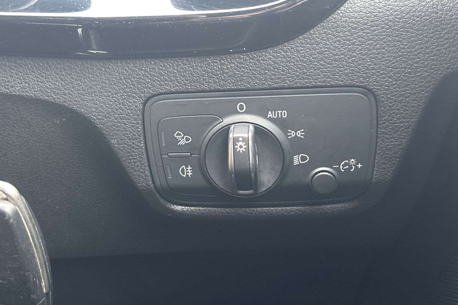 Used Audi Q2 2020 for sale - 76540811: Photo 30