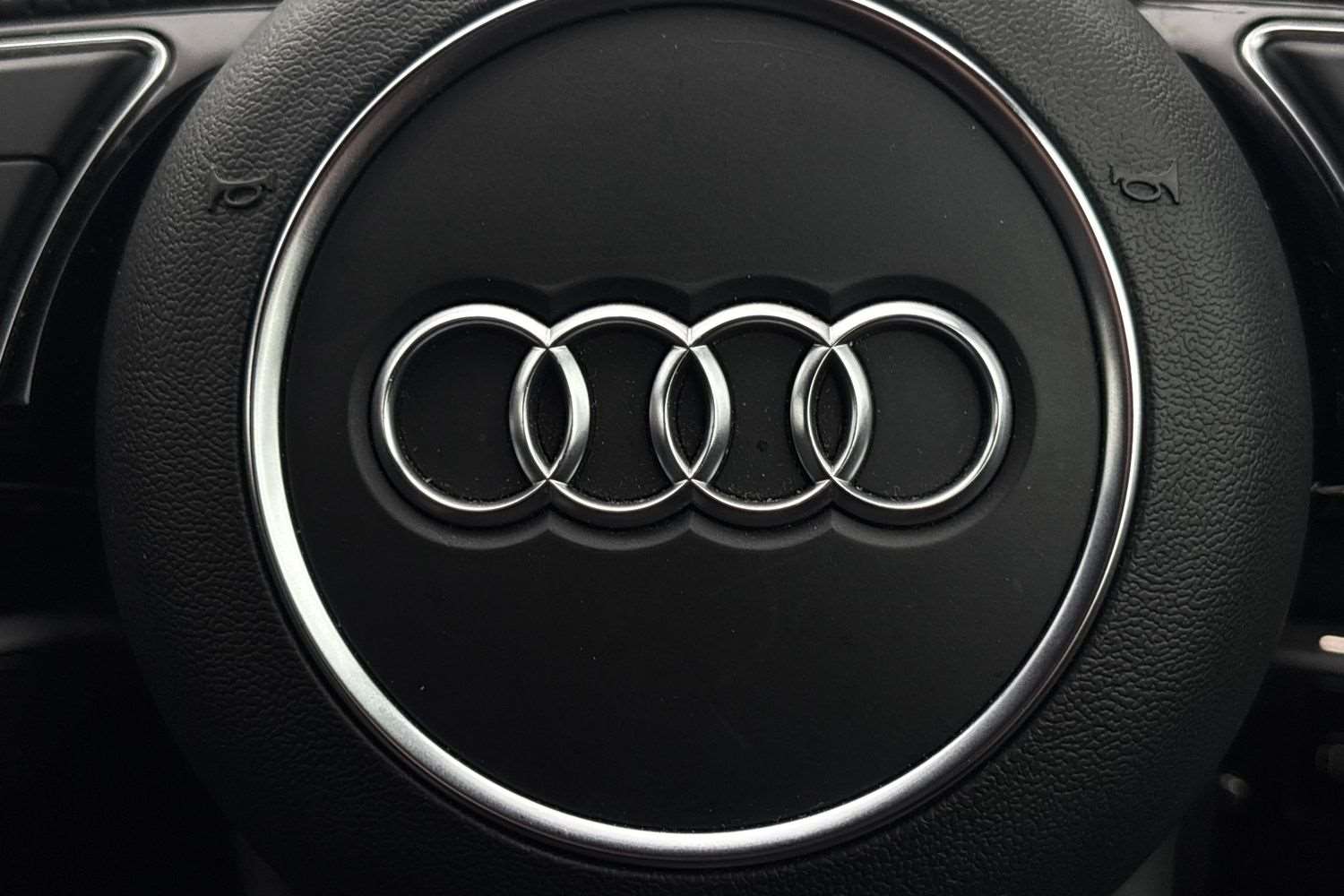 Used Audi Q2 2020 for sale - 76540811: Photo 34