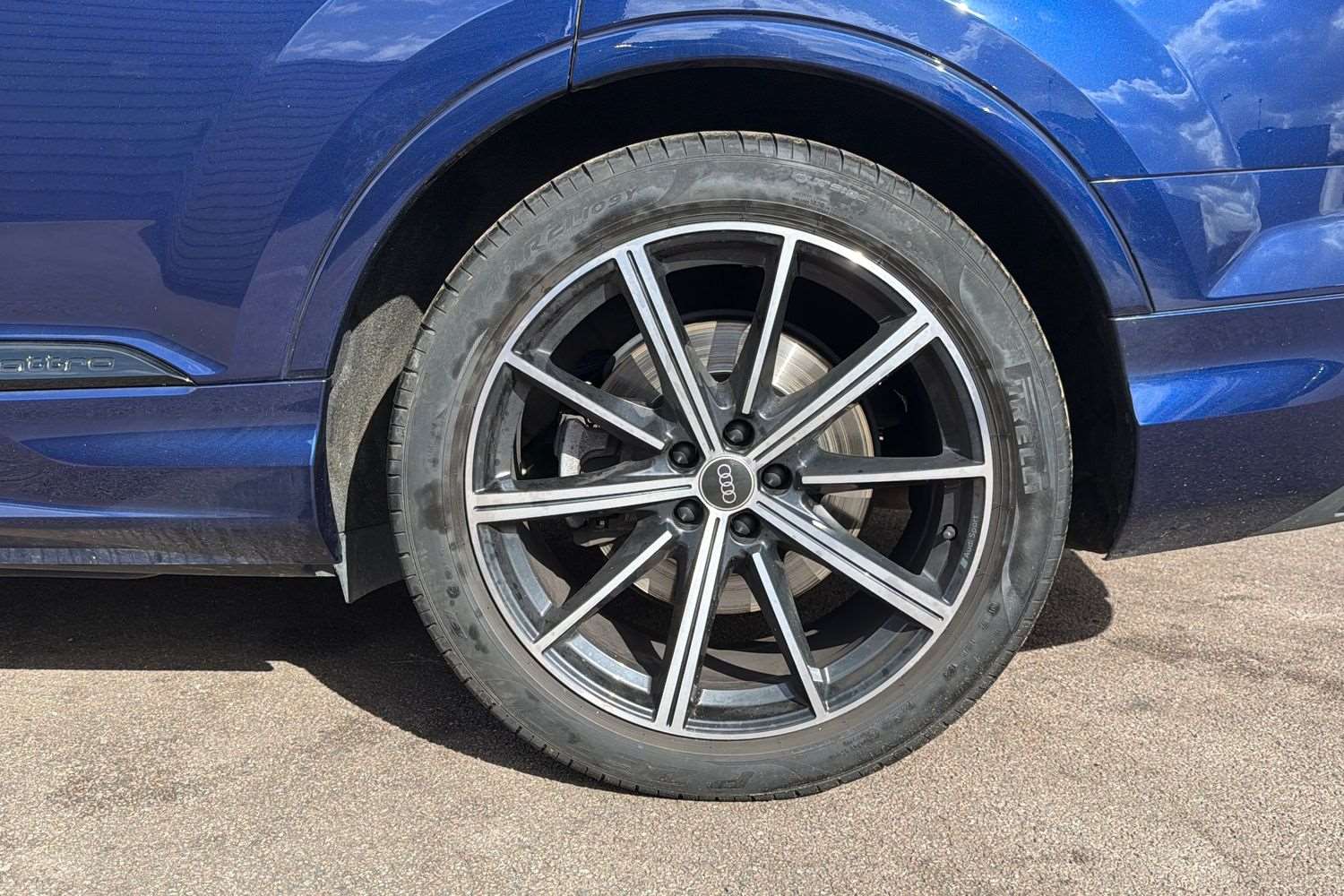 Used Audi Q7 2023 for sale - 76192010: Photo 11