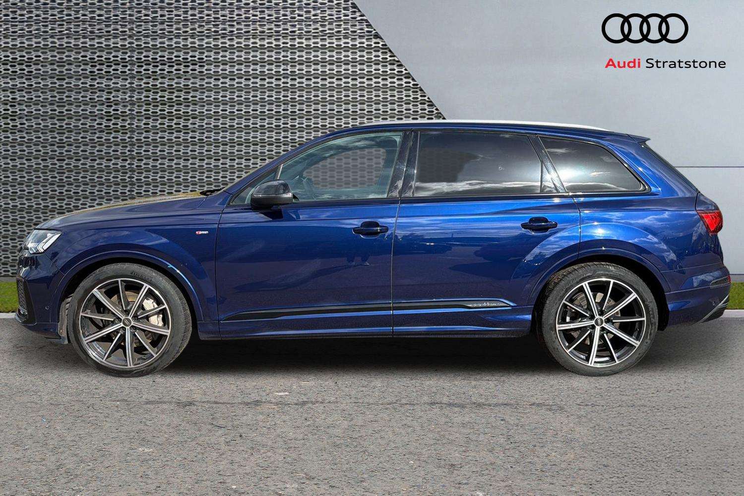 Used Audi Q7 2023 for sale - 76192010: Photo 8