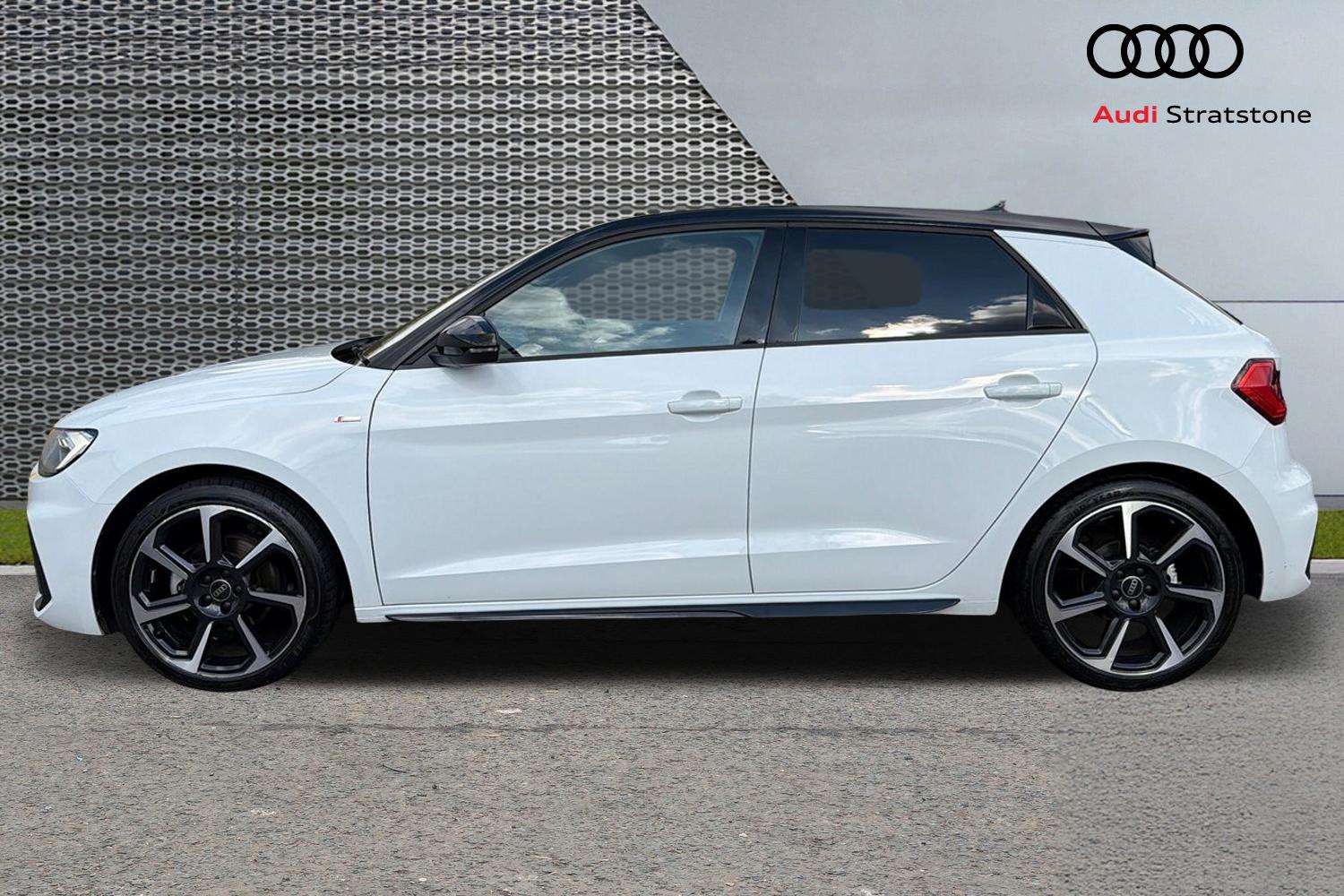 Used Audi A1 2023 for sale - 76156198: Photo 8