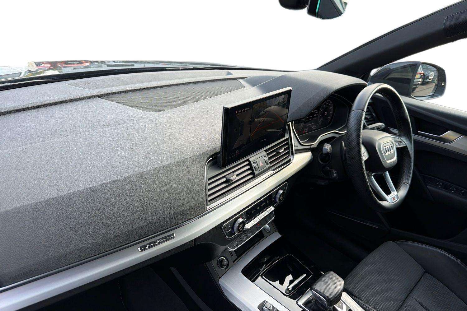 Used Audi Q5 2021 for sale - 76156117: Photo 2