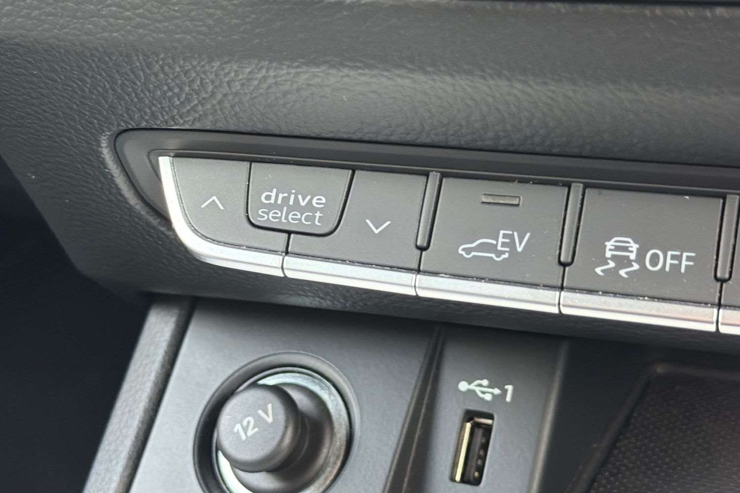 Used Audi Q5 2021 for sale - 76156117: Photo 30