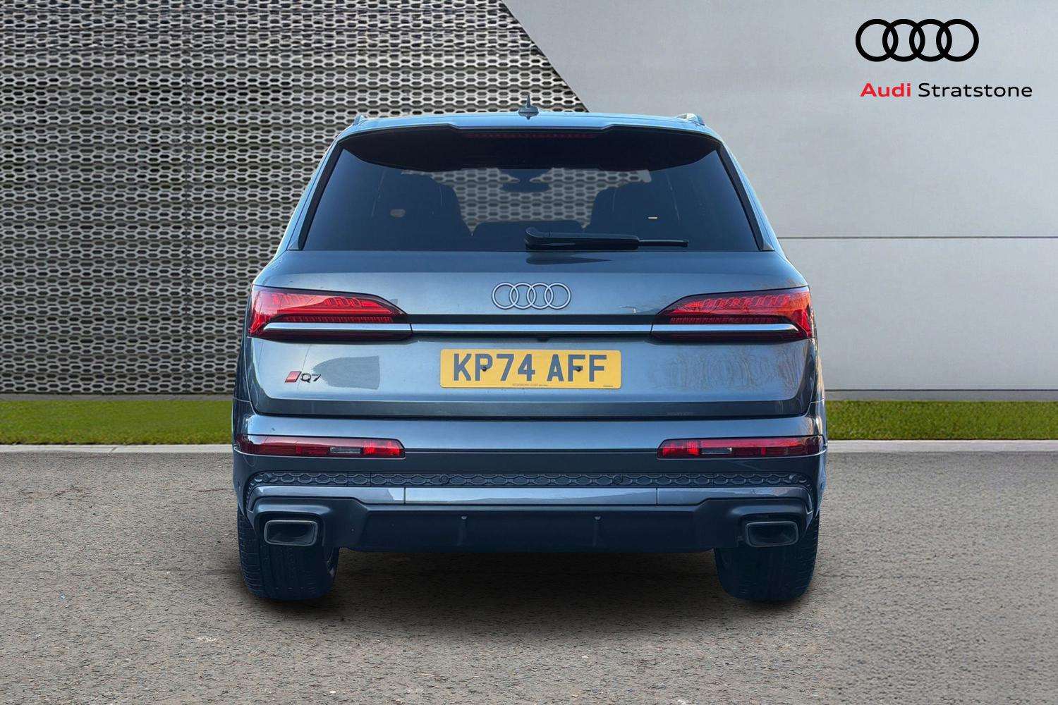 Used Audi Q7 2024 for sale - 76902281: Photo 7